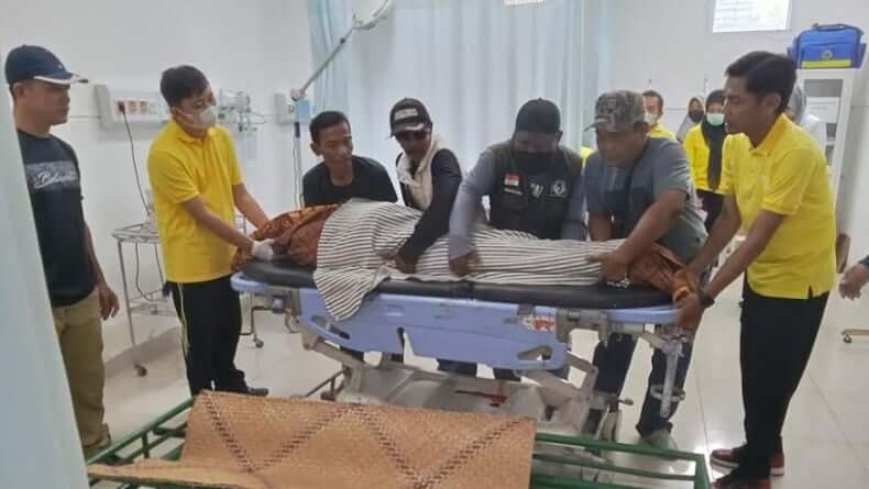 pengemudi bentor tewas tertabrak tangki air bpbd oku pengemudi bentor tewas tertabrak tangki air bpbd oku