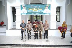 Bupati OKU Resmikan Masjid Al Aziz, Ajak ASN Makmurkan Rumah Allah di Lingkungan Pemkab