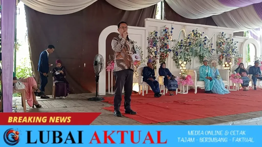 Foto: Camat Sungai Rotan, Chandra Firmansyah, SE., M.Si., menyampaikan kata sambutan.