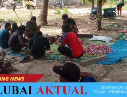 Kades Karang Mulya Monitoring Penyembelihan 5 Ekor Sapi dan 17 Kambing Kurban
