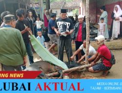 Masyarakat Prabumenang Antusias Saksikan Penyembelihan Hewan Kurban Anggota DPRD Yusuf Effendi
